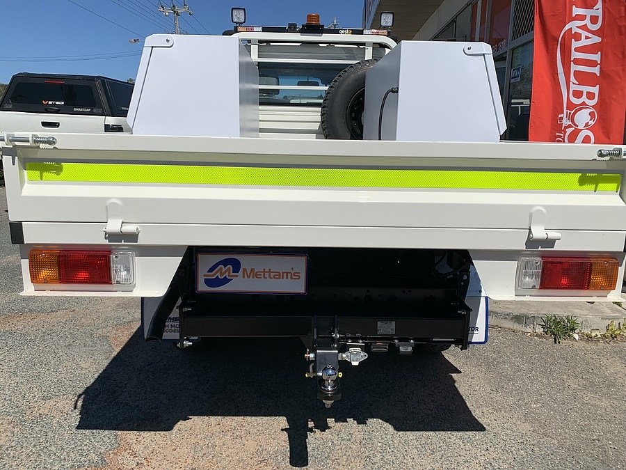 Toyota LandCruiser 79 Series 2 & 4D Cab Chassis 08-12 - On CLASS 4 TOWBAR