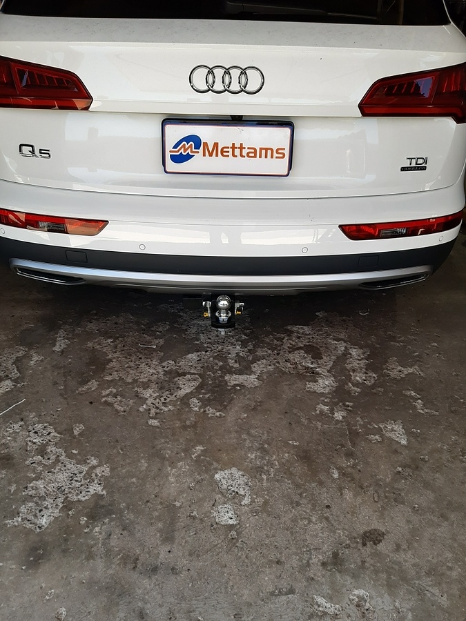 Audi Q5 - SQ5 FY 5D SUV (Bumper cut not confirmed on SQ5) 02-17 - 09-20 CLASS 4 TOWBAR