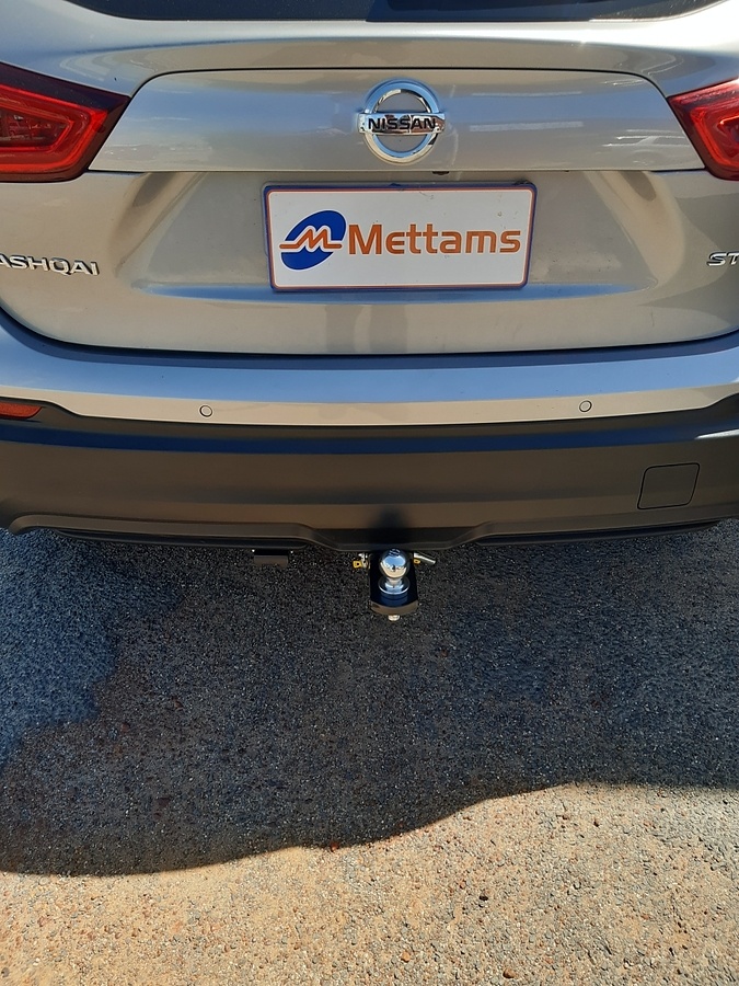 Nissan Qashqai J11 SUV (06-14 - 04-19 ECU1, 04-19 - 06-22 4916) Will fit N Sport. Pin close to bumper. 06-14 - 06-22 CLASS 4 TOWBAR