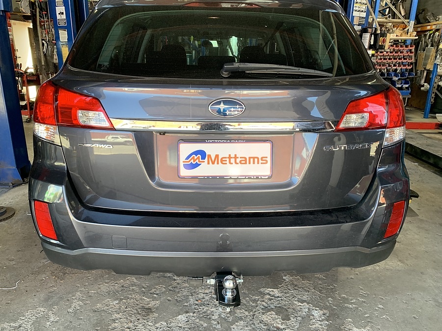 Subaru Outback Wagon 09-09 - 11-14 CLASS 4 TOWBAR