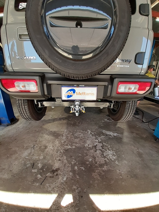 Suzuki Jimny GJ 3 Door & JJ 5 Door SUV 11-18 - On CLASS 4 TOWBAR