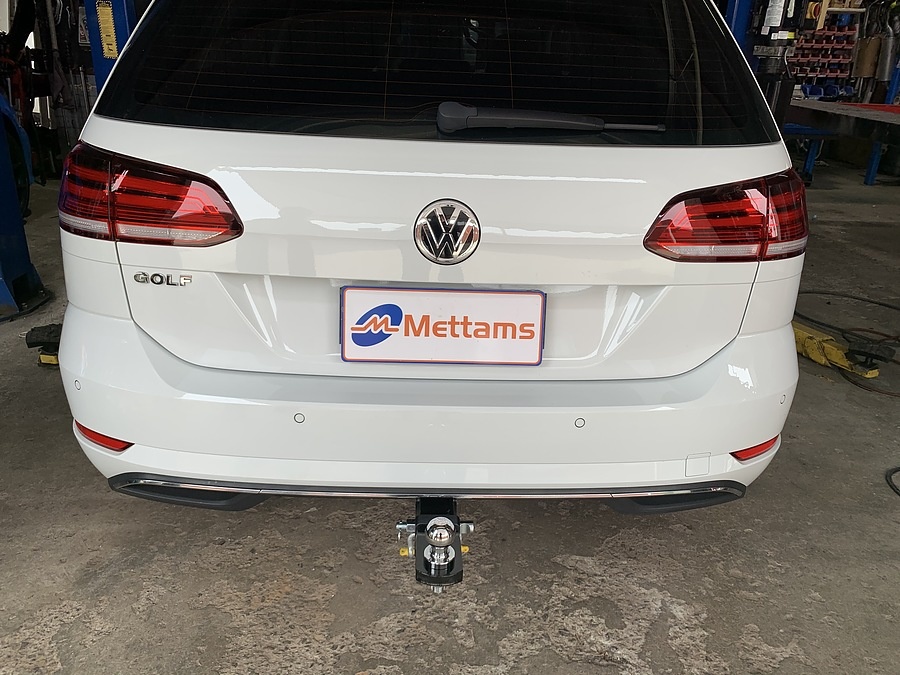 Volkswagen Golf 7 Wagon (Not R-Spec models) 08-13 - 09-19 CLASS 4 TOWBAR