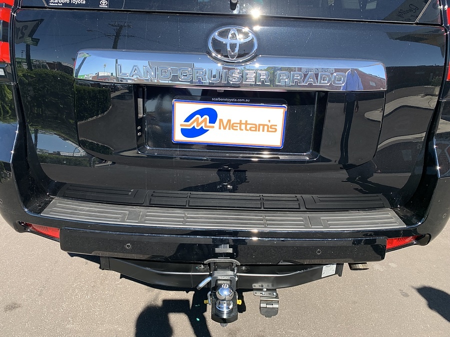 Toyota Prado GDJ150R 5D SUV (Spare tyre under car) (Incl. Hybrid - max 800kg tow rating) 11-17 - On CLASS 4 TOWBAR